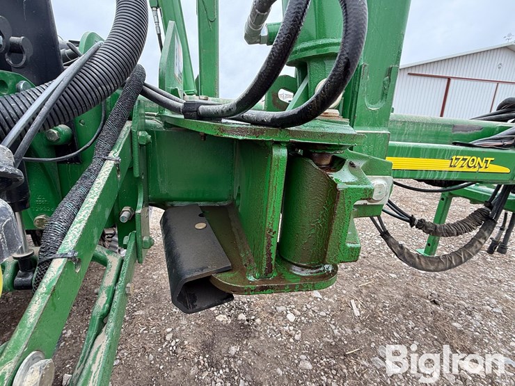 2009-john-deere-1770nt-ccs-image-13