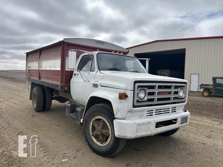 1974-gmc-topkick-c6500-image-3