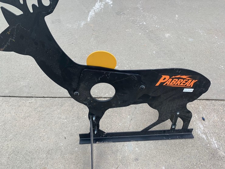 ar500-steel-deer-shooting-target-with-heart-flapper-image-4