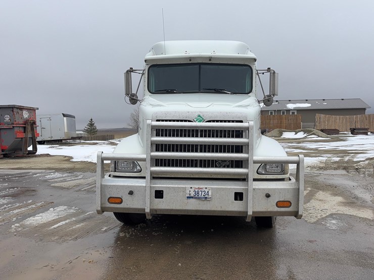 2000-international-9000-image-2