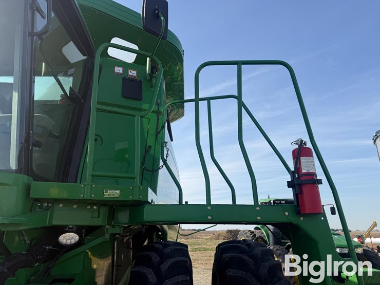 2010-john-deere-9770-sts-image-15