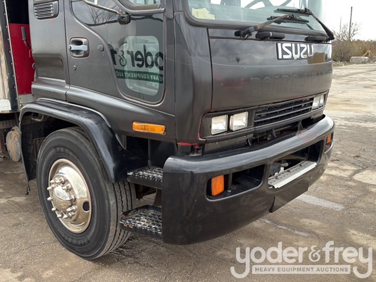 2001-isuzu-npr-image-38