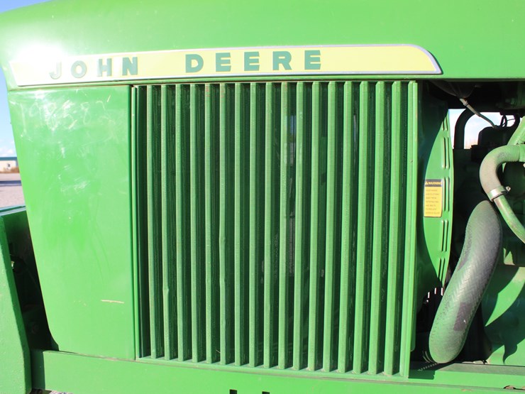 john-deere-4620-image-96