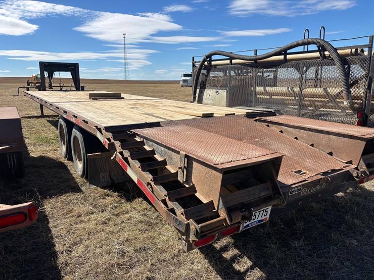 2012-circle-d-image-7