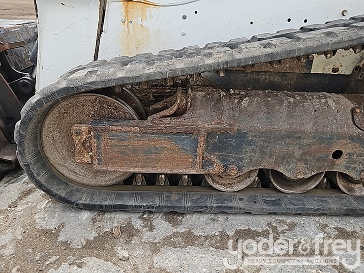 2020-bobcat-t590-image-18