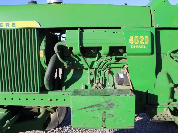 john-deere-4620-image-90