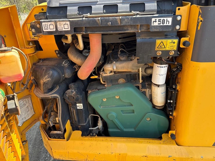 volvo-mct135d-image-13