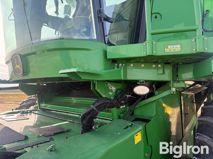 2010-john-deere-9770-sts-image-14