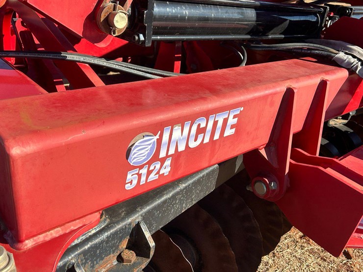 2019-mcfarlane-incite-5124-image-18