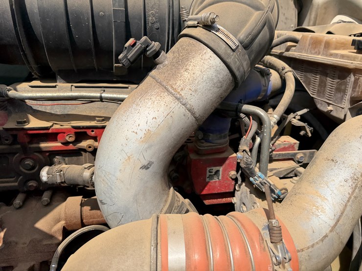 2012-kenworth-900b-image-69