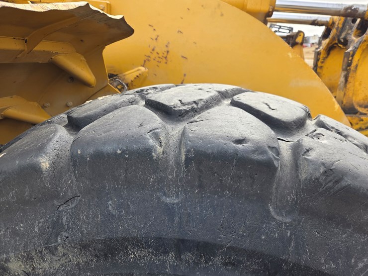 caterpillar-980h-image-58