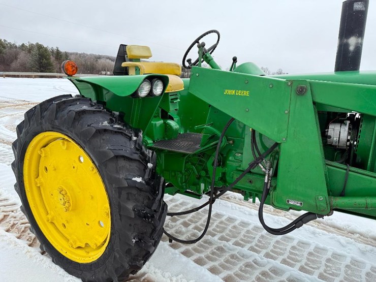 john-deere-3010-image-20