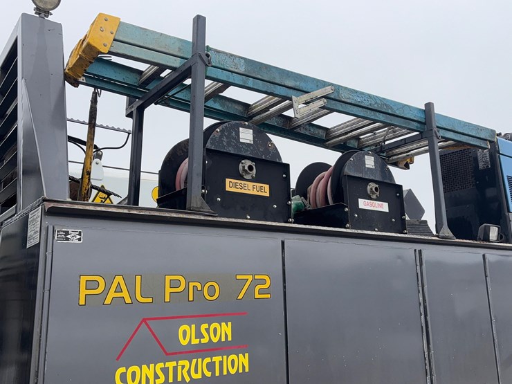 2014-peterbilt-389-image-27