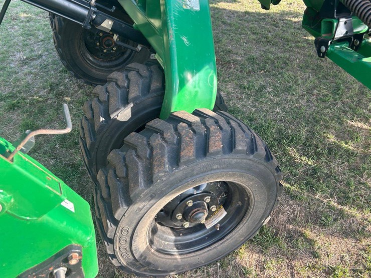 great-plains-3s3000hd-image-21