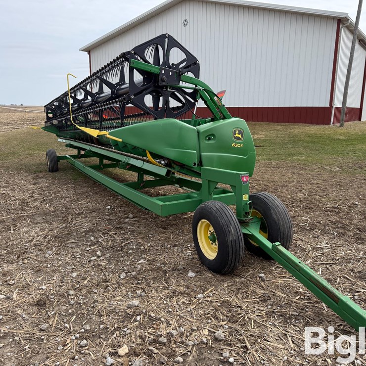 2012 JOHN DEERE 630F