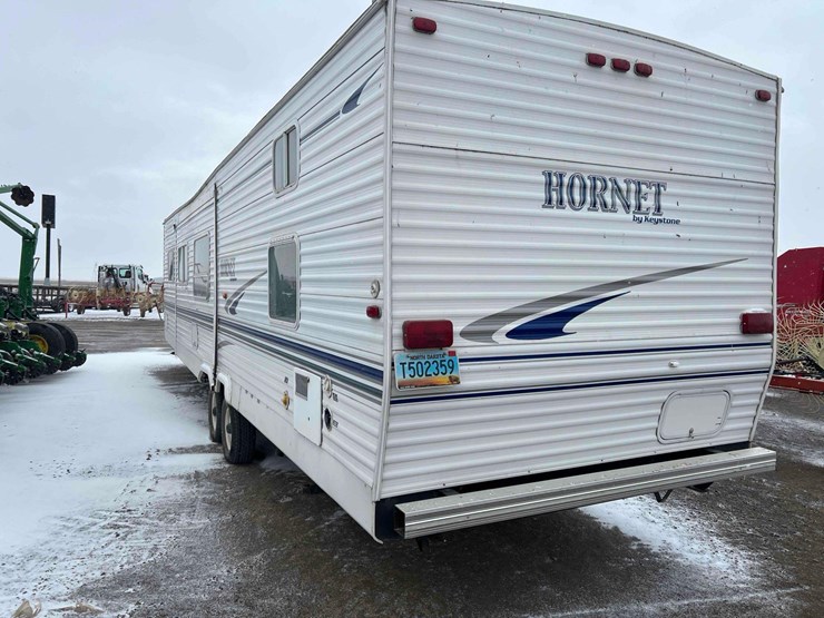 2003-keystone-hornet-travel-trailer-image-6