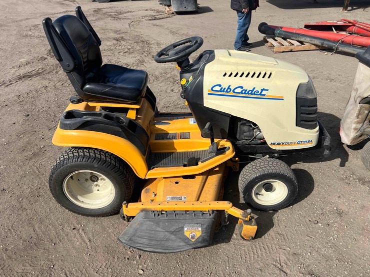 cub-cadet-6t-2554-mower-image-5