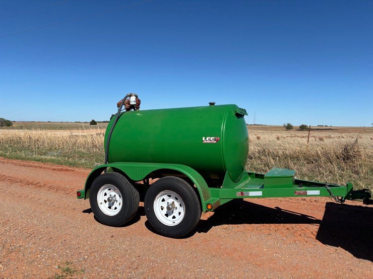 lee-fuel-trailer-image-1