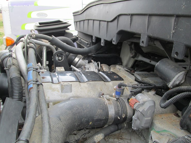 2013-international-4000-image-28