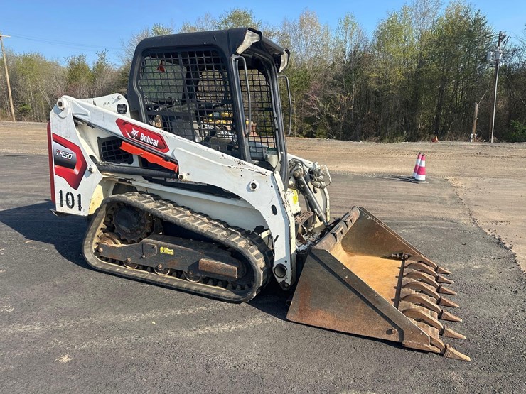 2021-bobcat-t450-image-1