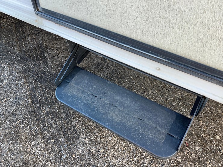 1997-gulf-stream-camper/office-image-25