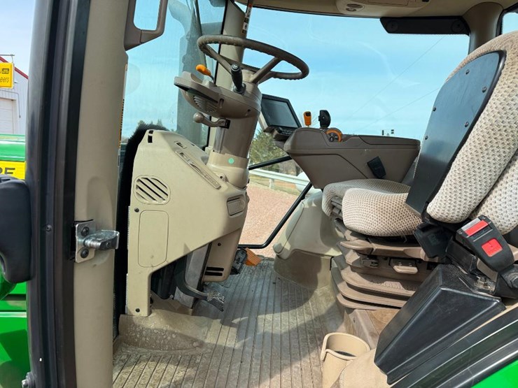 john-deere-6130r-image-49