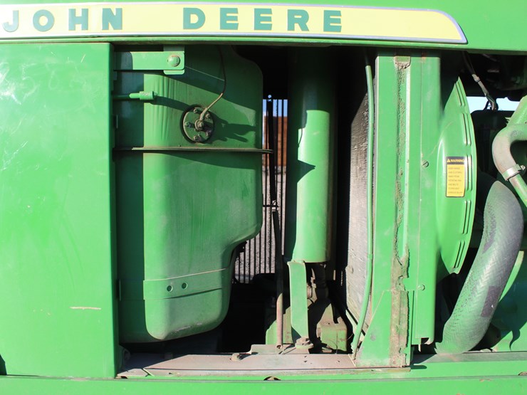 john-deere-4620-image-97