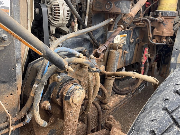 2018-peterbilt-567-hydrovac-truck-image-23