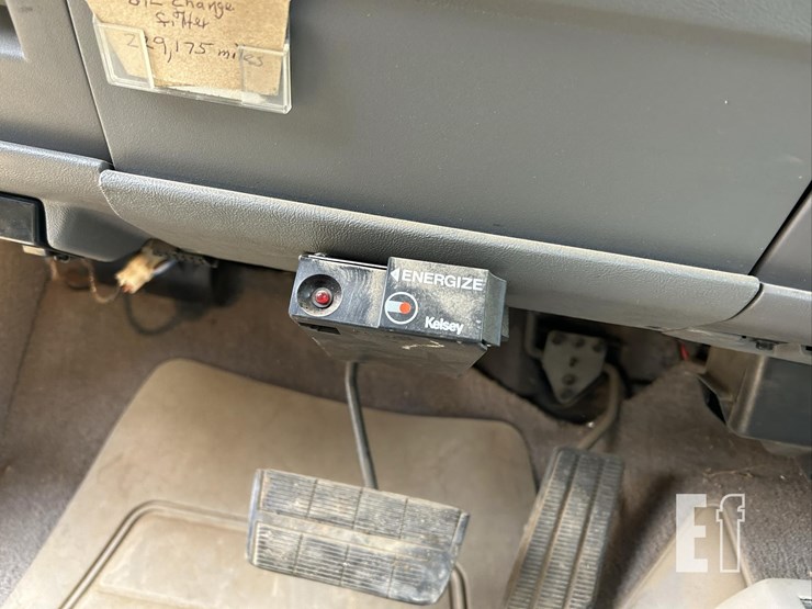 1993-chevrolet-1500-image-14