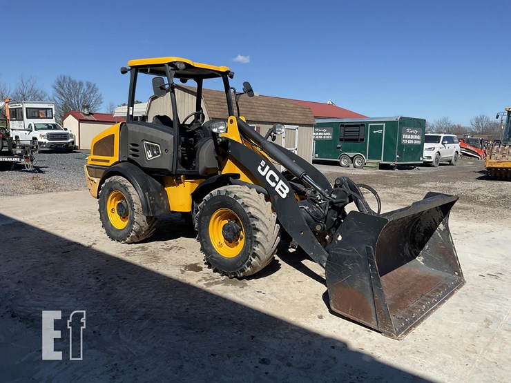 2019-jcb-409-image-6