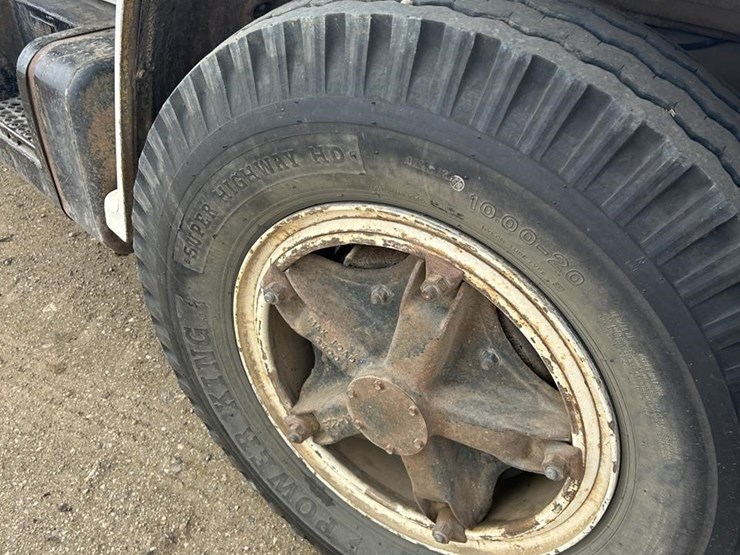 1974-gmc-topkick-c6500-image-15