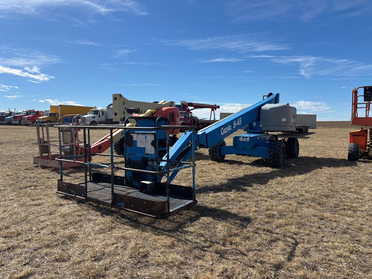 2014-genie-s45-image-1