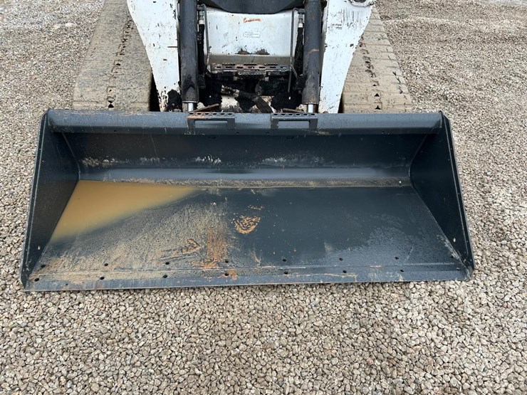 2019-bobcat-t870-image-9