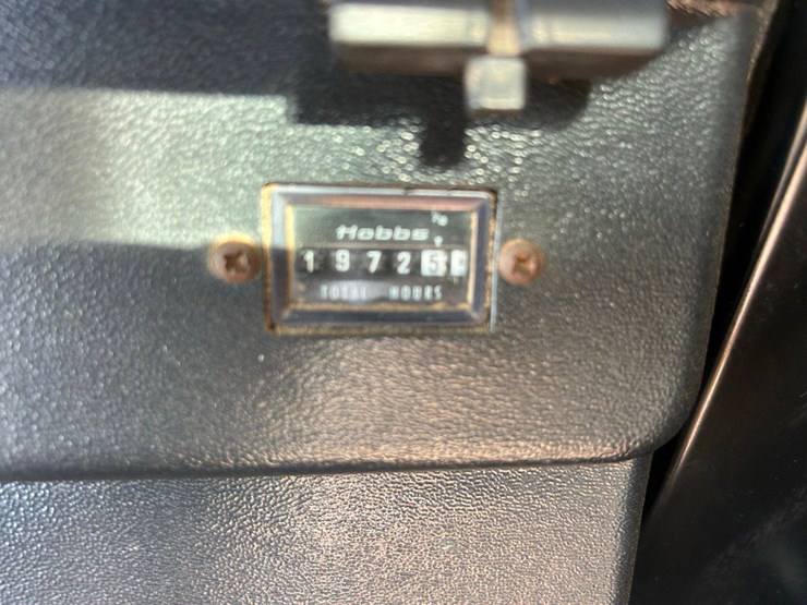 1986-john-deere-7720-image-32