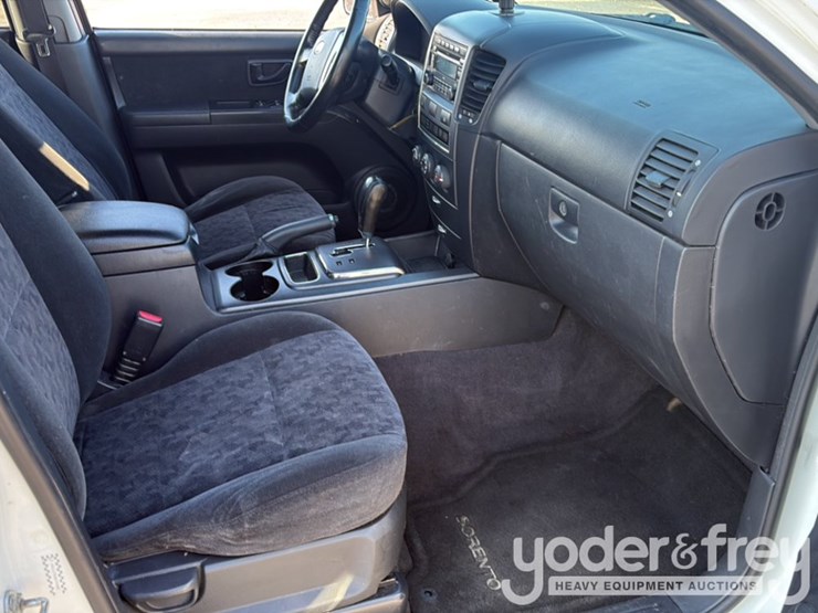 2008-kia-sorento-image-34