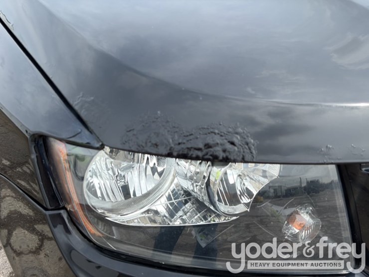 2017-jeep-compass-image-32