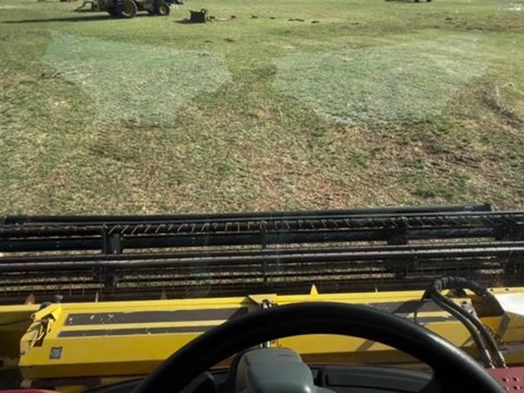 2008-new-holland-h8040-image-30