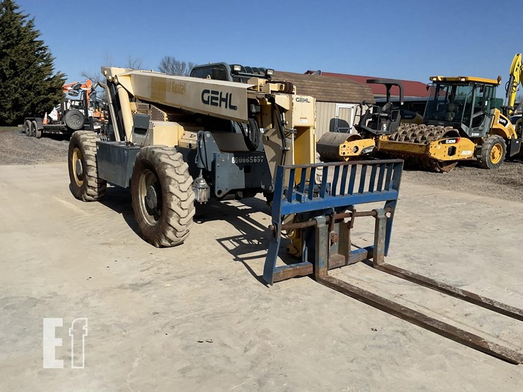 2016-gehl-rs8-42-image-6