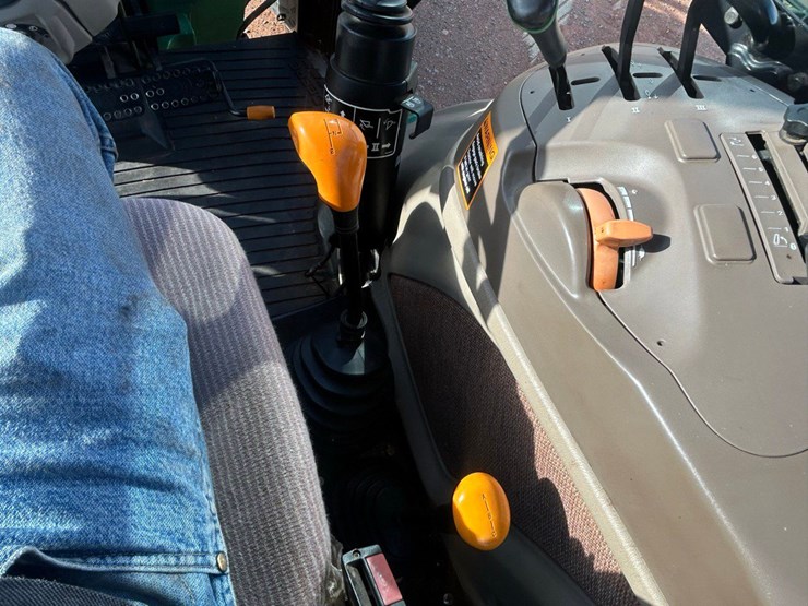 john-deere-6115d-image-34