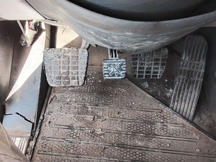 2015-freightliner-columbia-tractor-glider-2015-freightliner-columbia-3alxa7005fdgh5950-mileage:-image-25