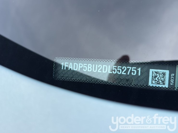 2013-ford-cmax-image-31