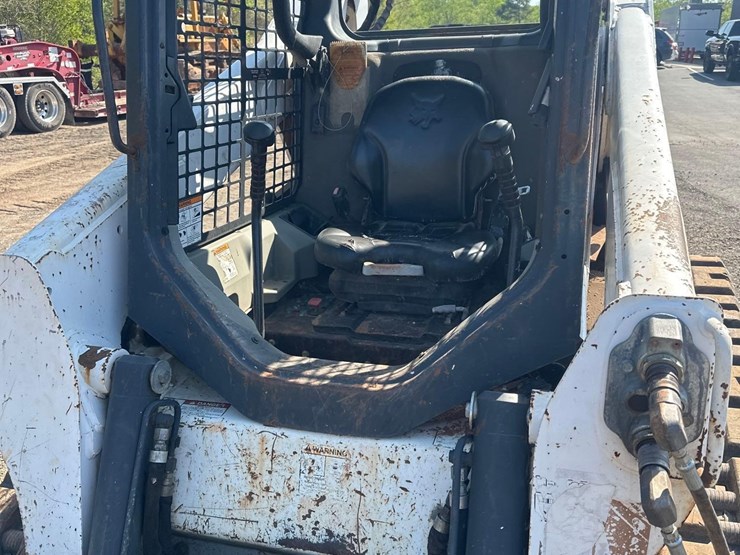2016-bobcat-t650-image-14