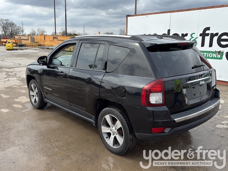 2017-jeep-compass-image-4