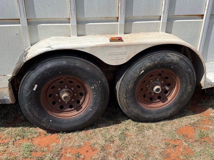 2002-travalong-livestock-trailer-image-12