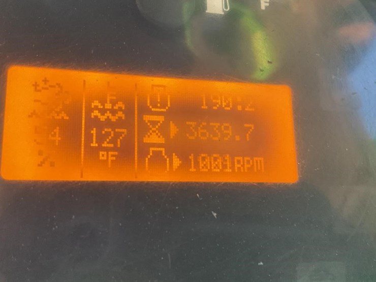 2018-sky-trak-8042-image-13