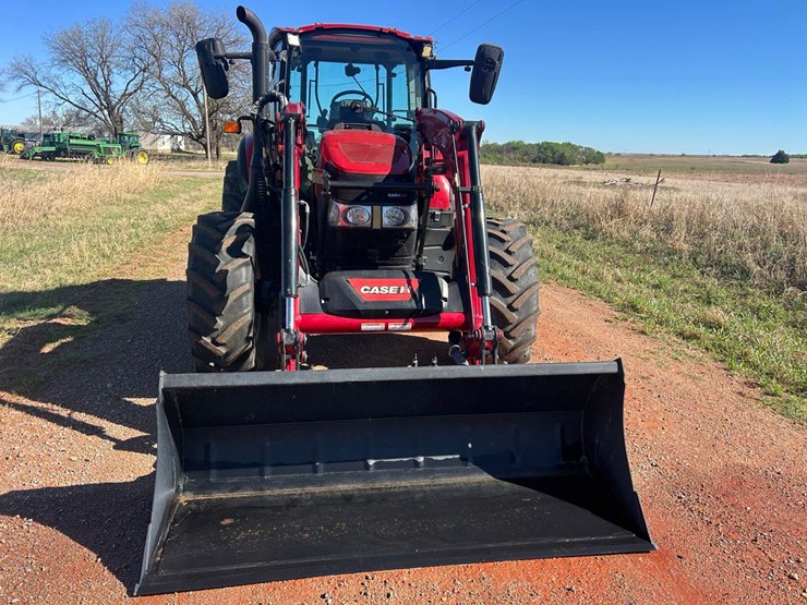 2019-case-ih-farmall-120u-image-22