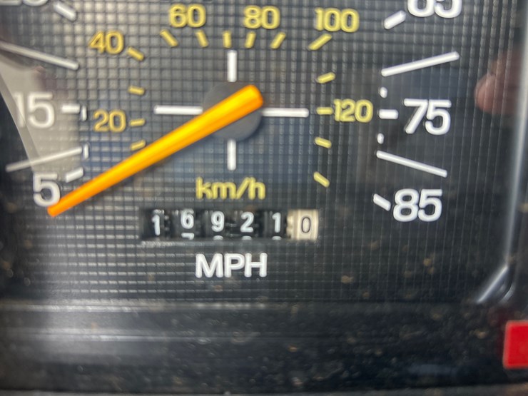 1981-ford-f800-image-17