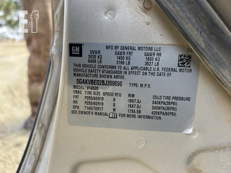 2011-buick-enclave-image-10