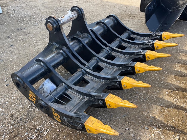 carteer-excavator-root-rake-image-5