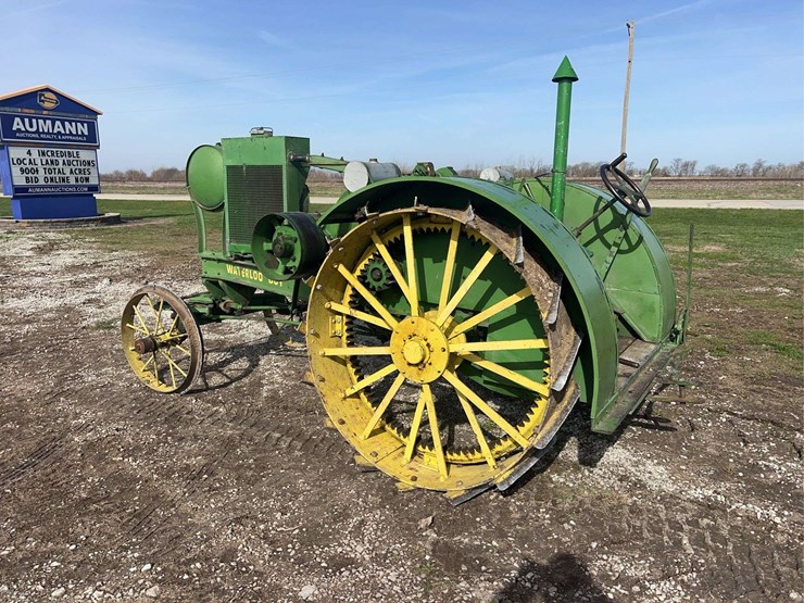 12-25-waterloo-boy-model-n-image-7